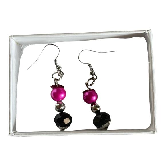 3/$15 Handmade Valentine's Day Women's Black and Pink Earrings - Picture 3 of 3